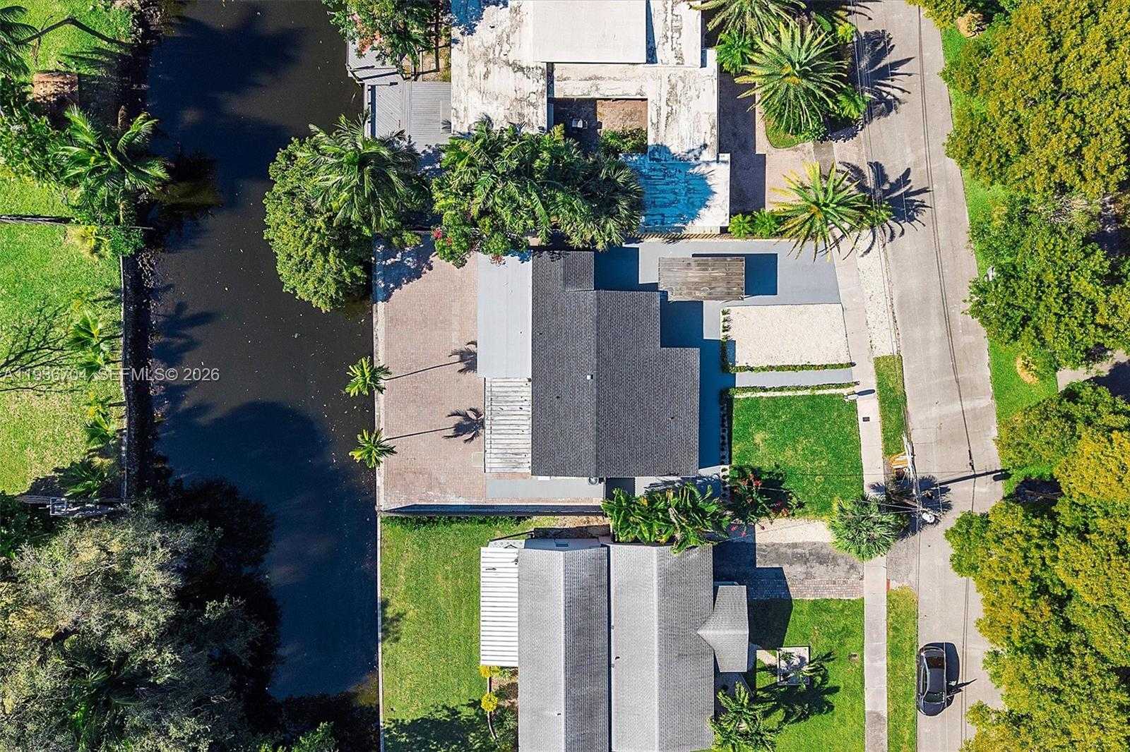 Small Image of 300 SOUTH WEST 11TH CT, Fort Lauderdale Number 41