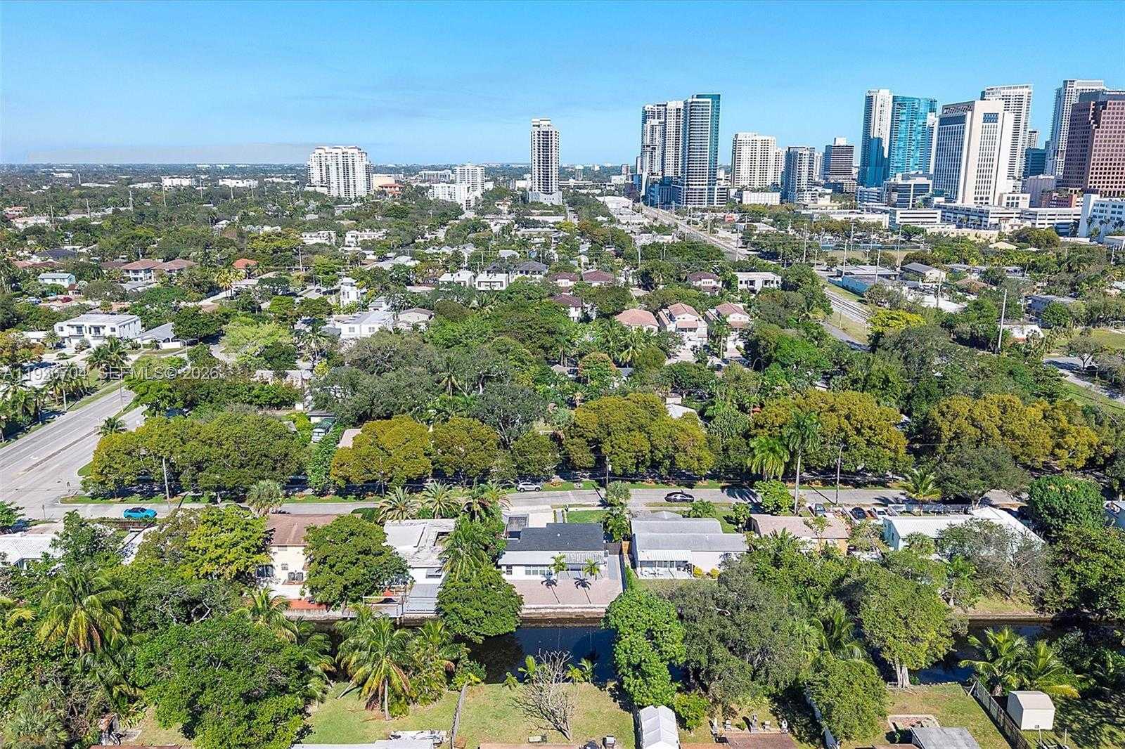 Small Image of 300 SOUTH WEST 11TH CT, Fort Lauderdale Number 44