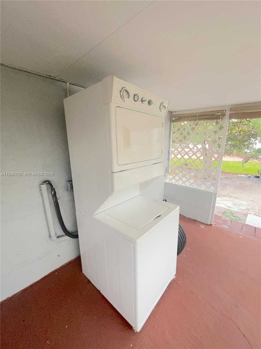 Imagen de Pequeño Objeto