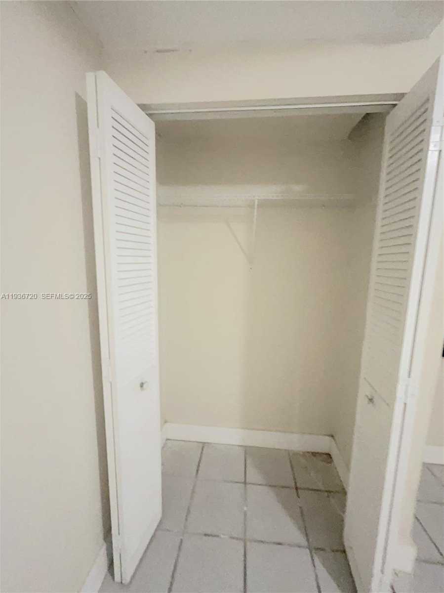 Imagen de Pequeño Objeto