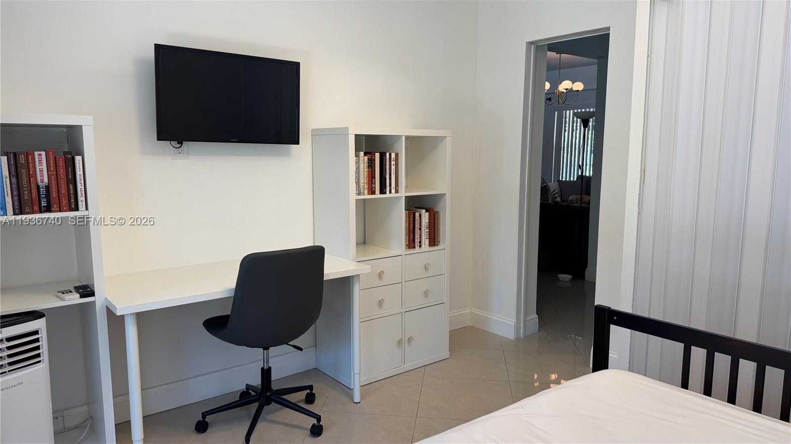 Imagen de Pequeño Objeto