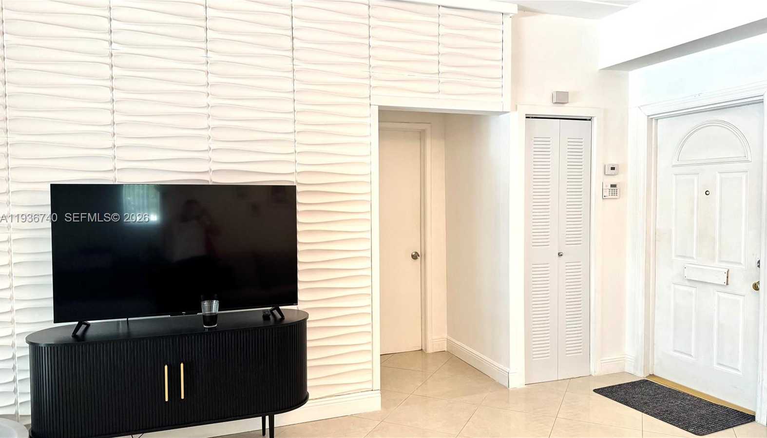 Imagen de Pequeño Objeto