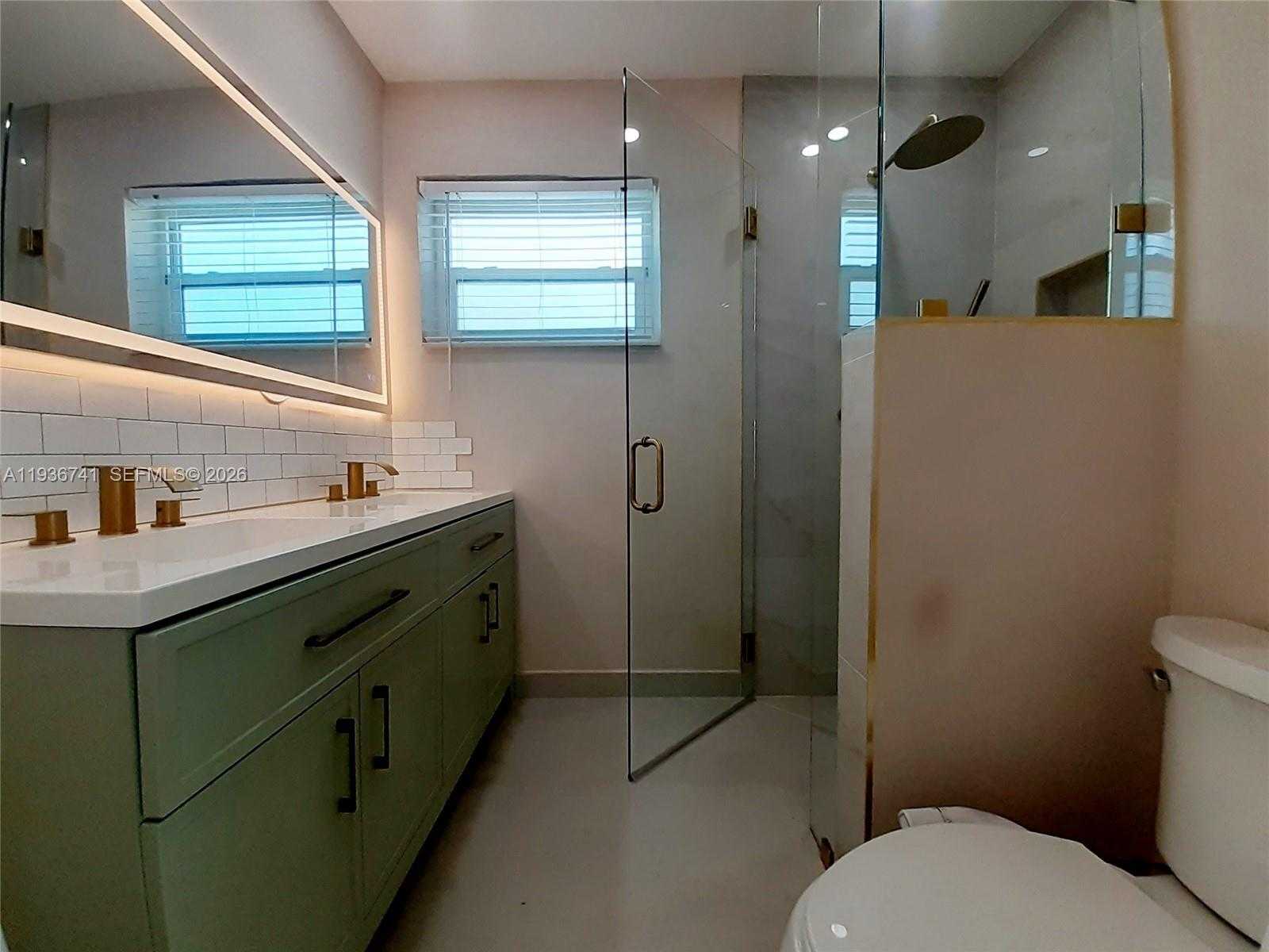 Small Image of 2109 NORTH PARK RD, Hollywood Number 10