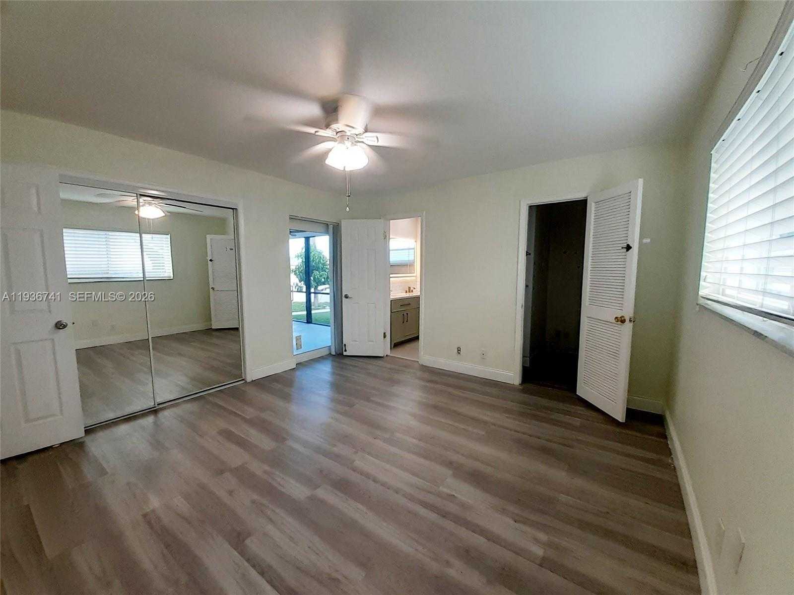 Small Image of 2109 NORTH PARK RD, Hollywood Number 28