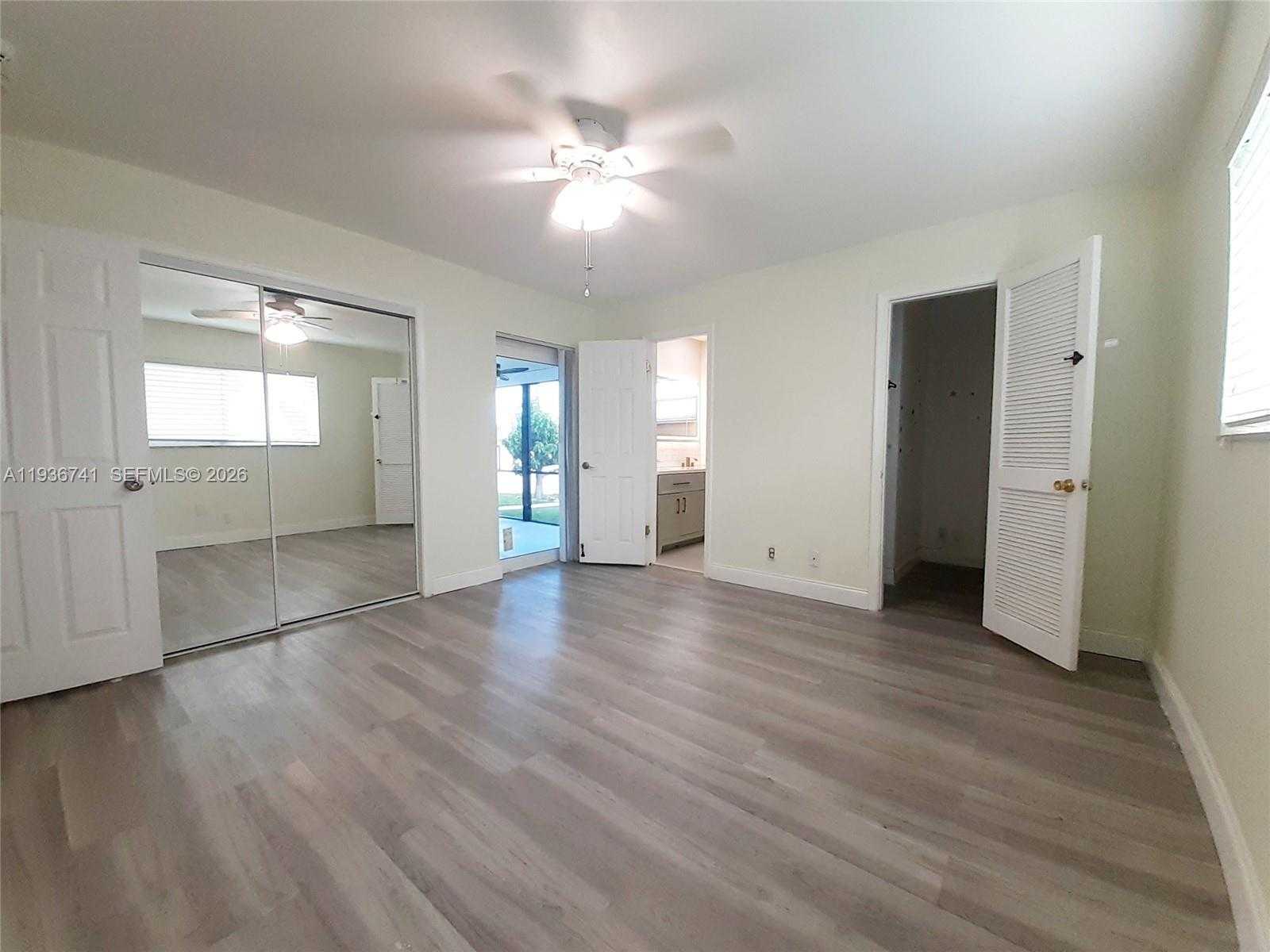 Small Image of 2109 NORTH PARK RD, Hollywood Number 8