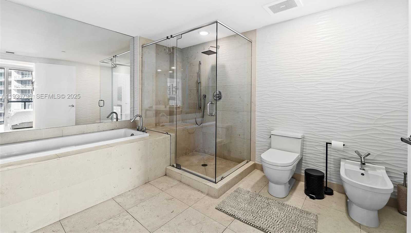 Imagen de Pequeño Objeto