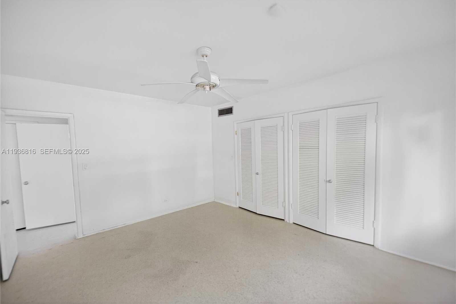 Imagen de Pequeño Objeto