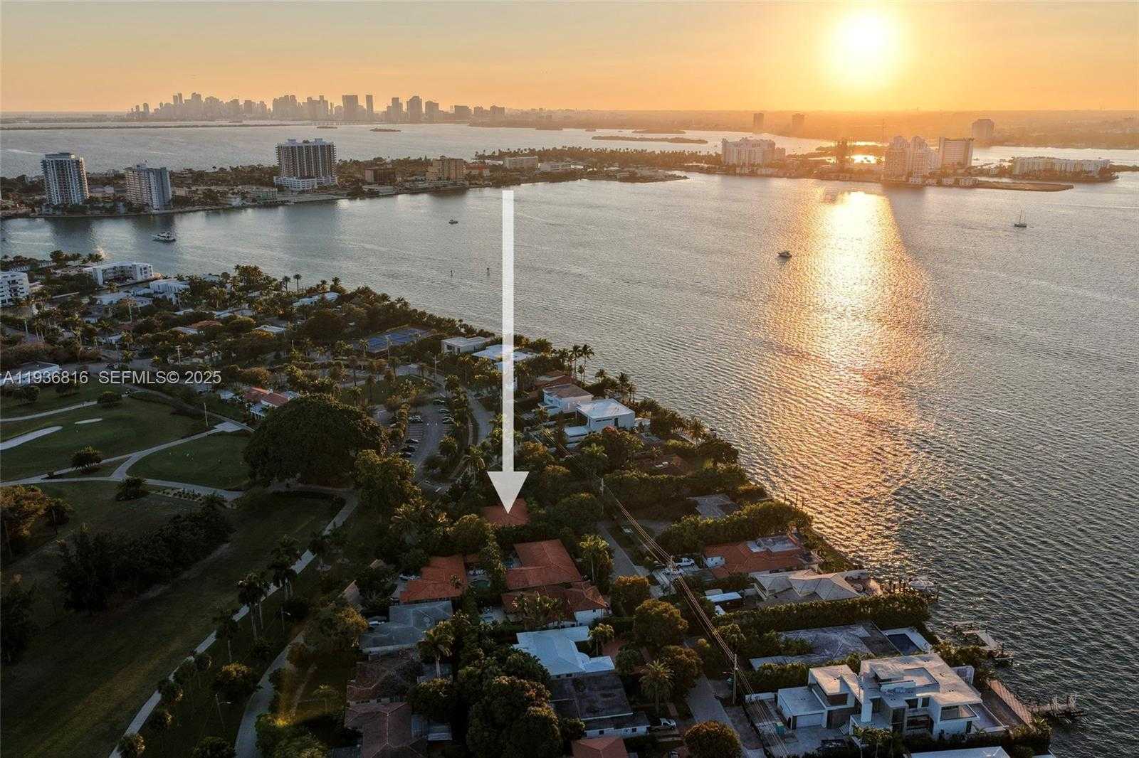 Imagen de Pequeño Objeto