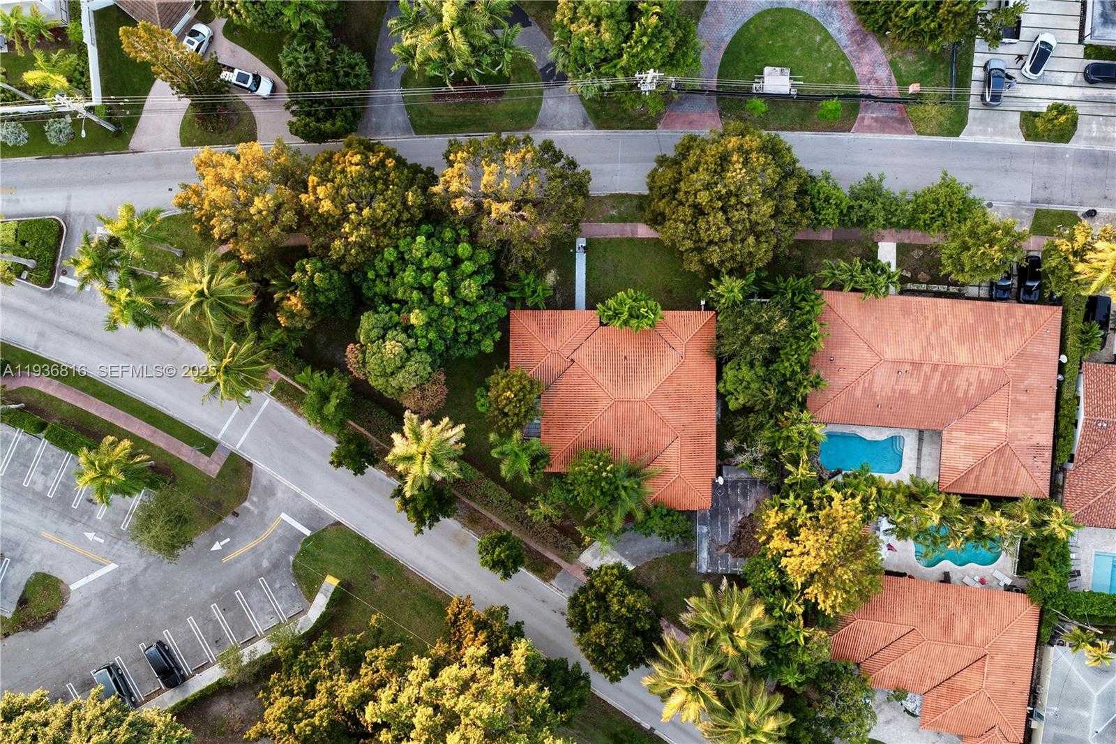 Imagen de Pequeño Objeto