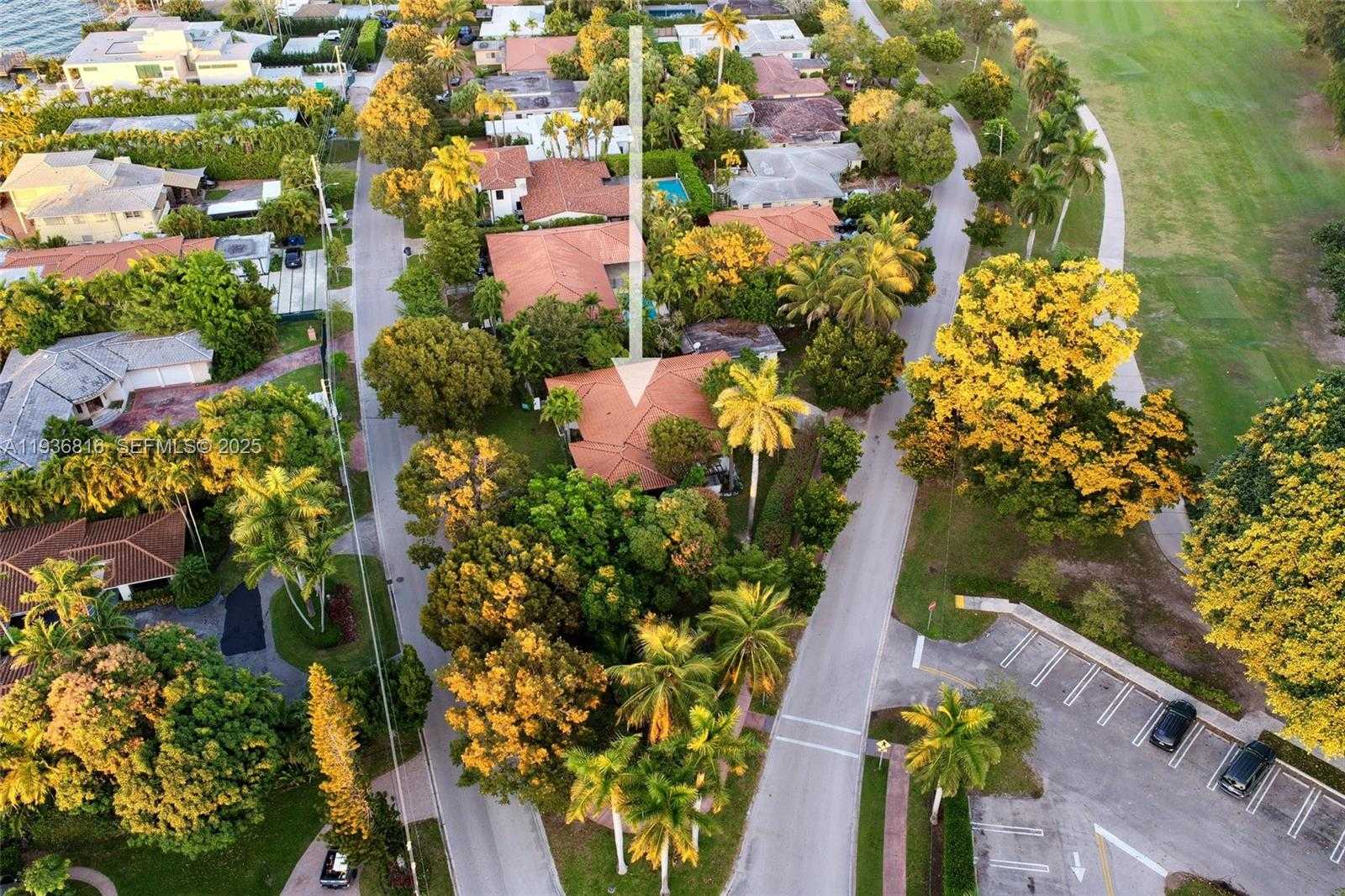 Imagen de Pequeño Objeto