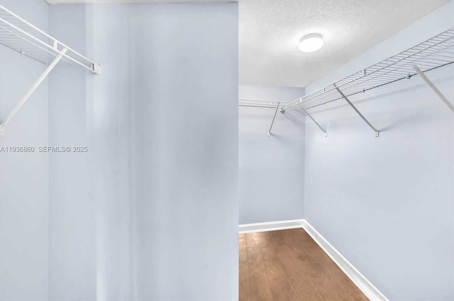 Small Image of 280 SOUTH WEST 20TH RD #904, Miami Number 7