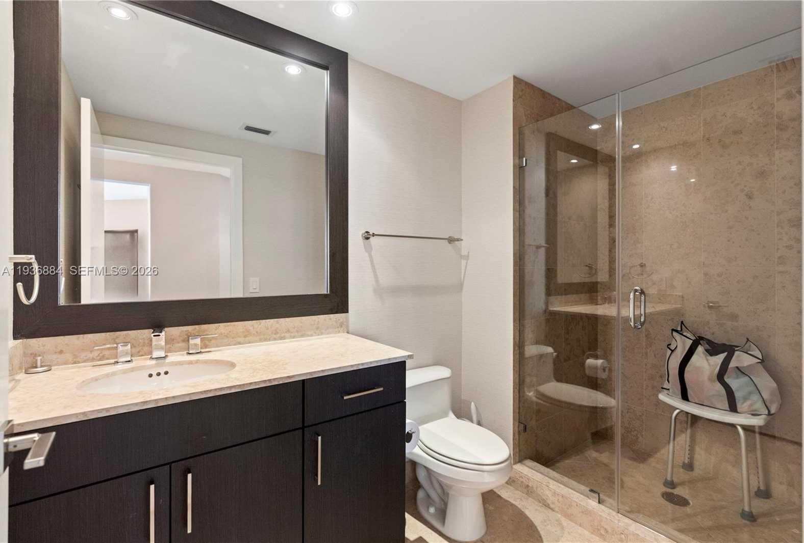 Small Image of 4779 COLLINS AVE #2204, Miami Beach Number 32