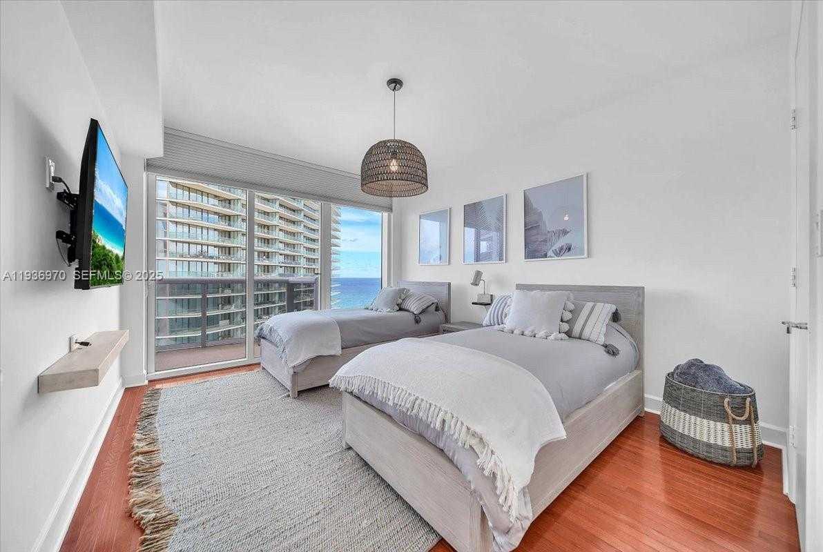Small Image of 18911 COLLINS AVE #2802, Sunny Isles Beach Number 17