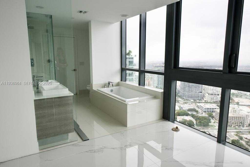 Small Image of 650 NORTH EAST 32ND ST #4808, Miami Number 6