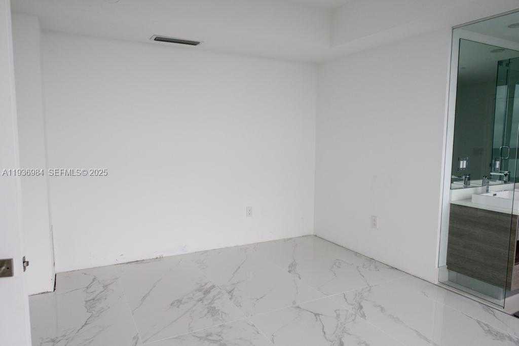 Small Image of 650 NORTH EAST 32ND ST #4808, Miami Number 8