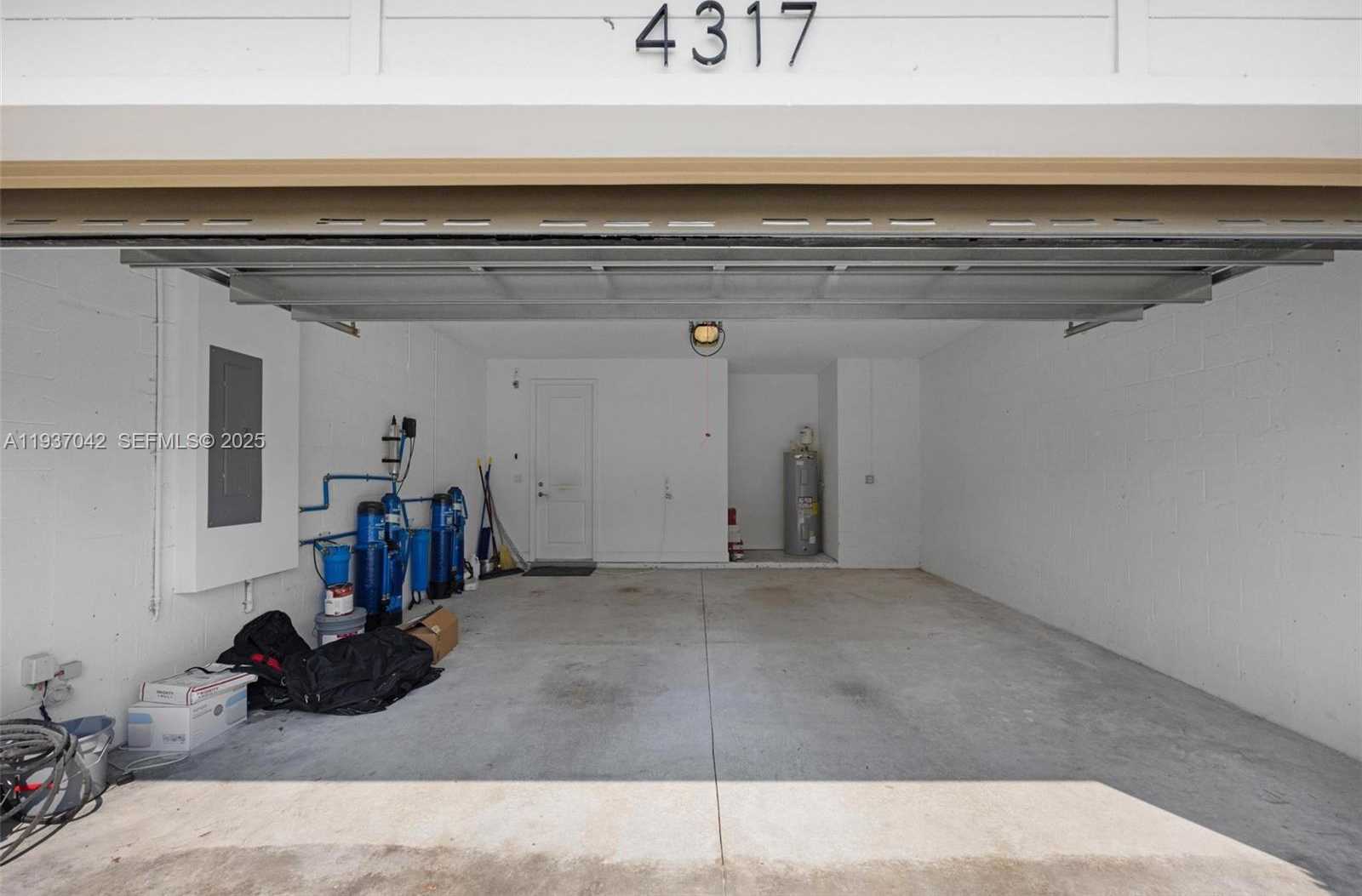 Small Image of 4317 LAGO DR #4317, Deerfield Beach Number 28