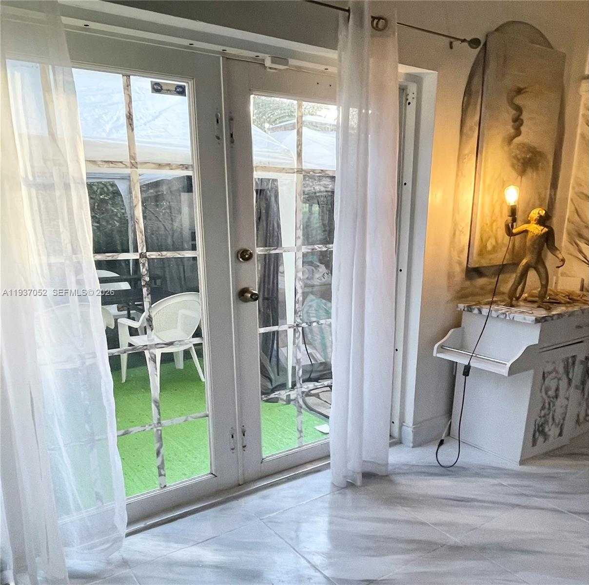 Small Image of 1102 NORTH WEST 26TH ST #1102, Miami Number 25