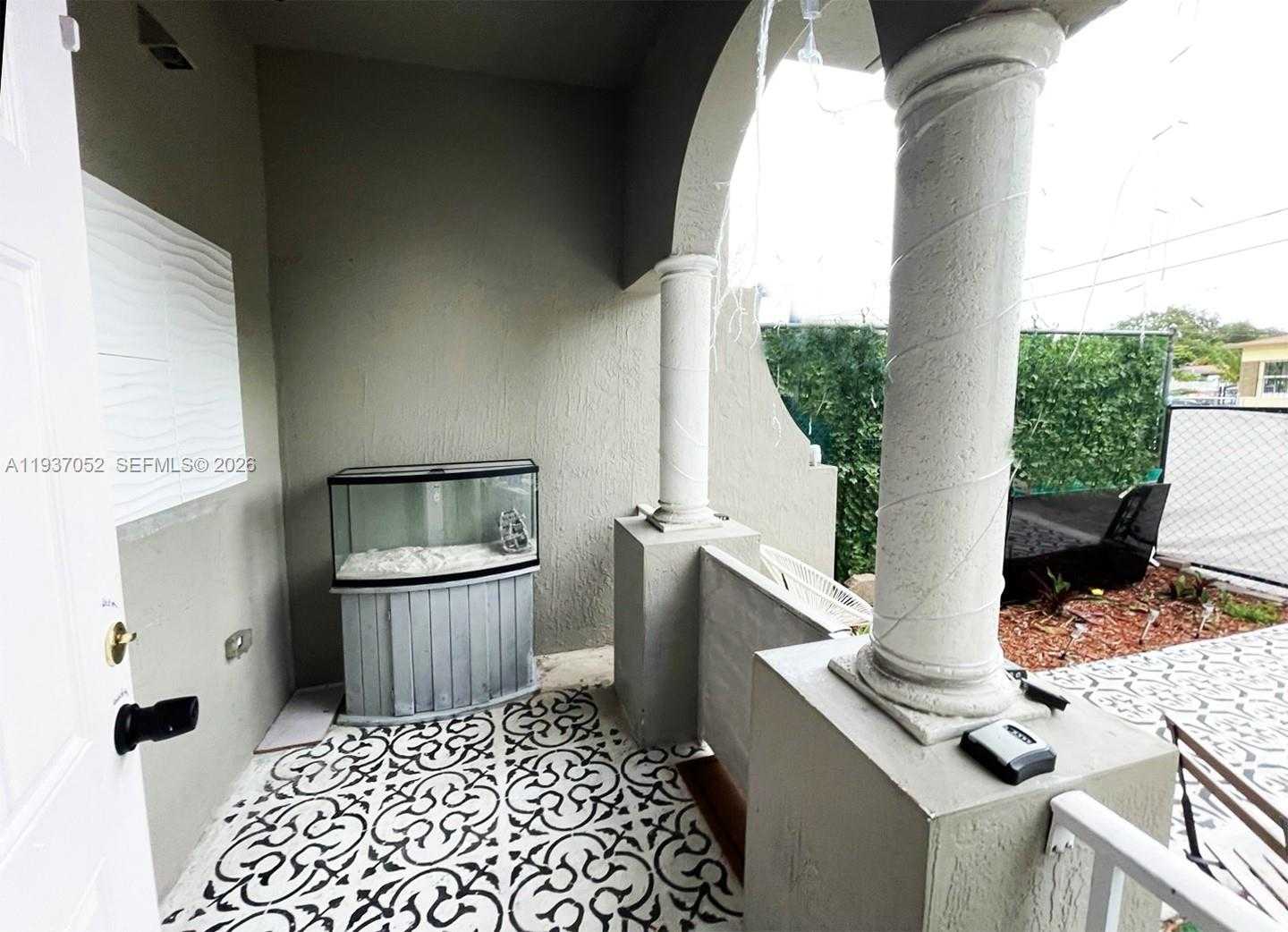 Small Image of 1102 NORTH WEST 26TH ST #1102, Miami Number 29