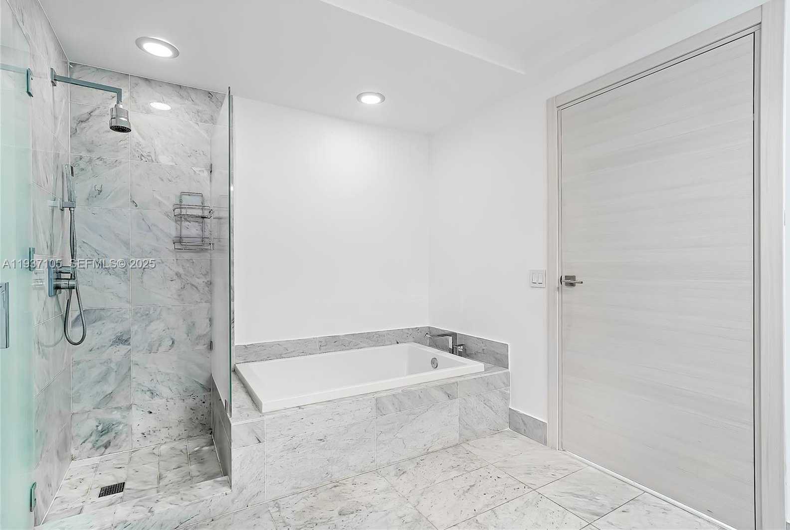 Small Image of 801 SOUTH MIAMI AVE #3704, Miami Number 18