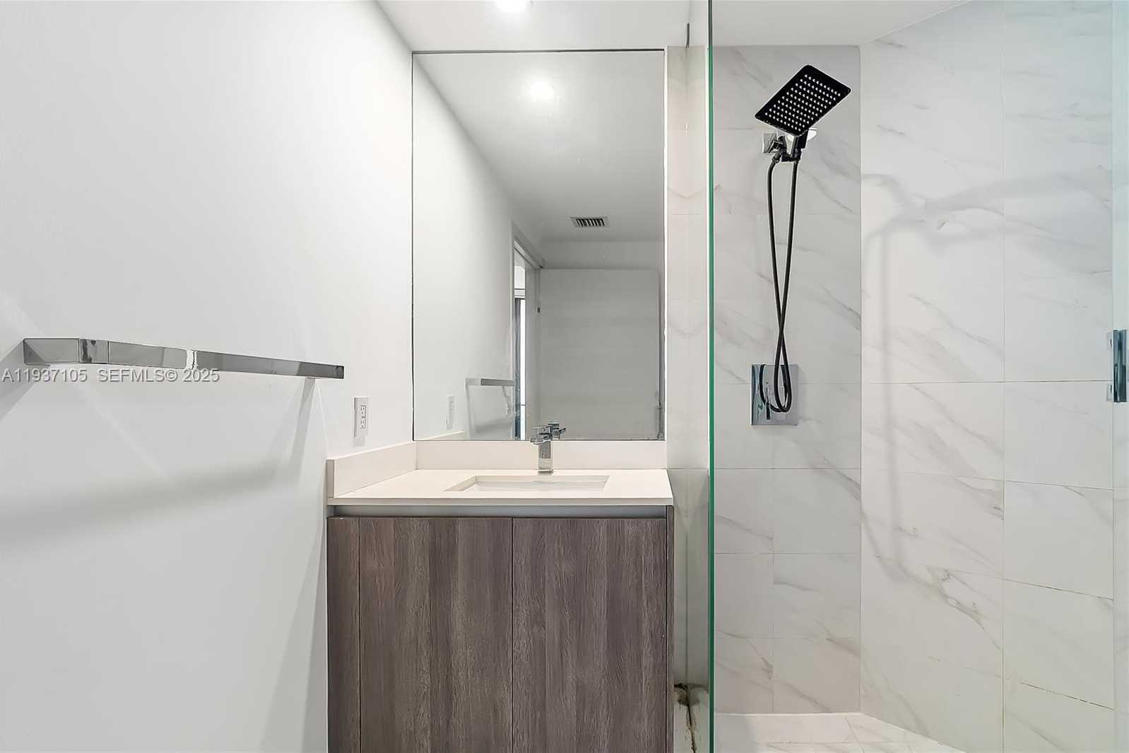 Small Image of 801 SOUTH MIAMI AVE #3704, Miami Number 33