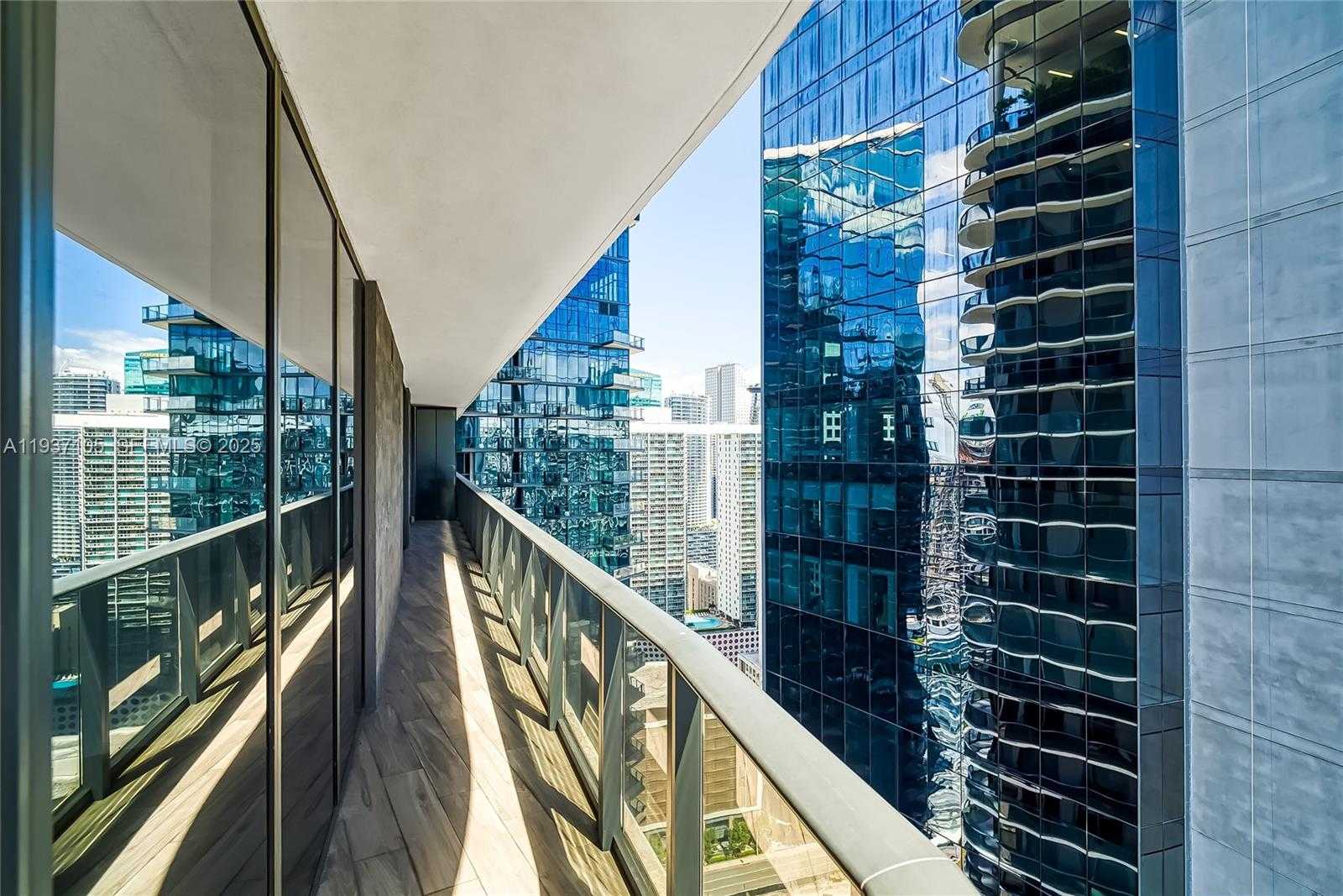 Small Image of 801 SOUTH MIAMI AVE #3704, Miami Number 35