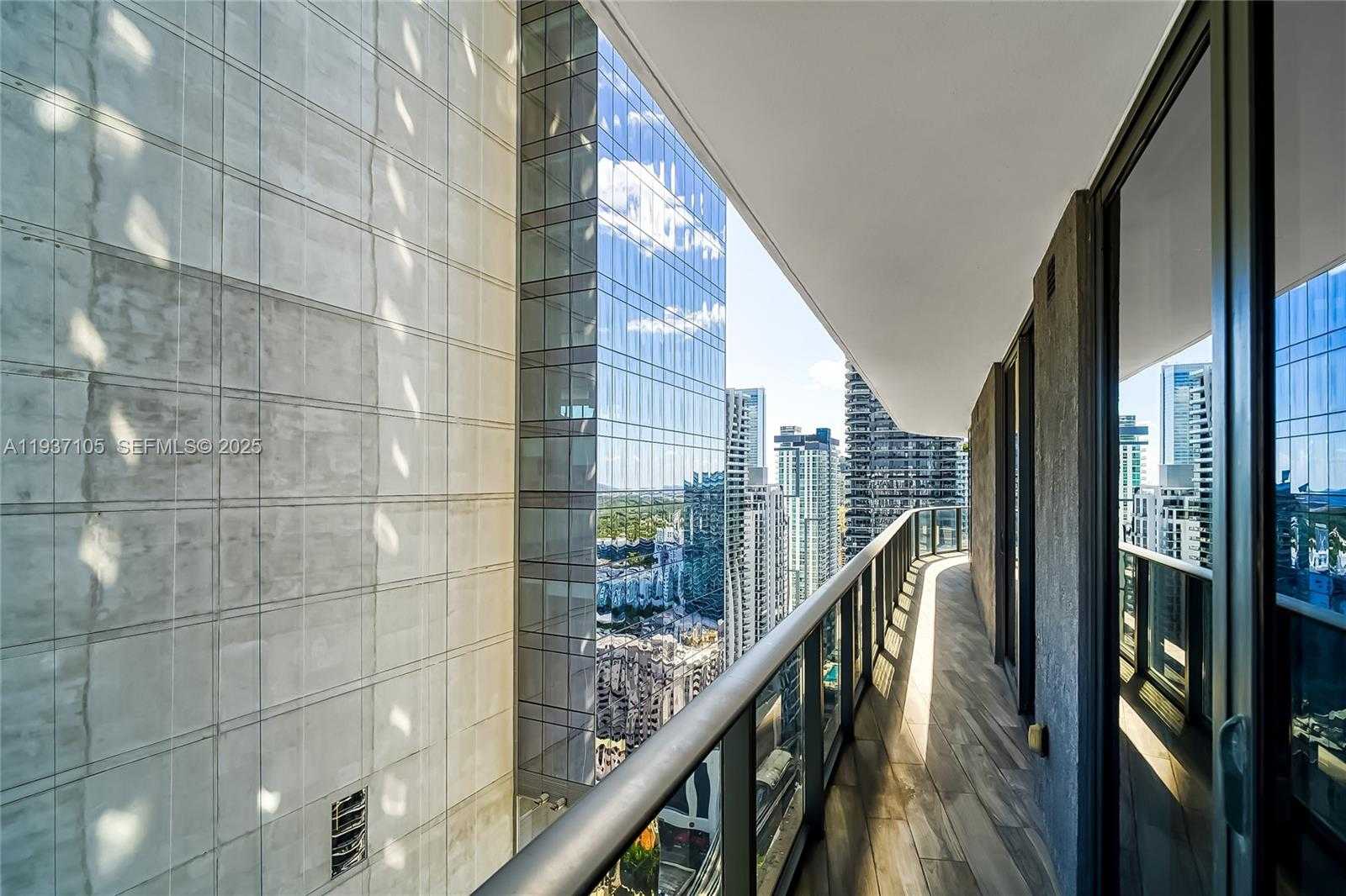 Small Image of 801 SOUTH MIAMI AVE #3704, Miami Number 36