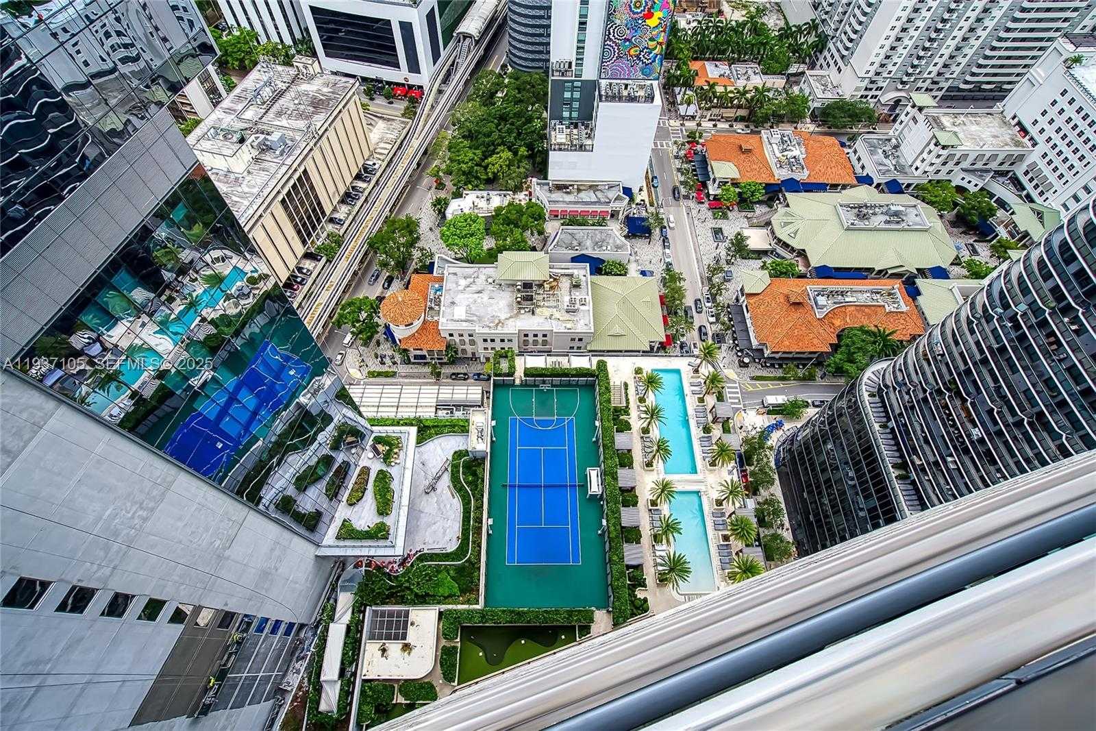 Small Image of 801 SOUTH MIAMI AVE #3704, Miami Number 37