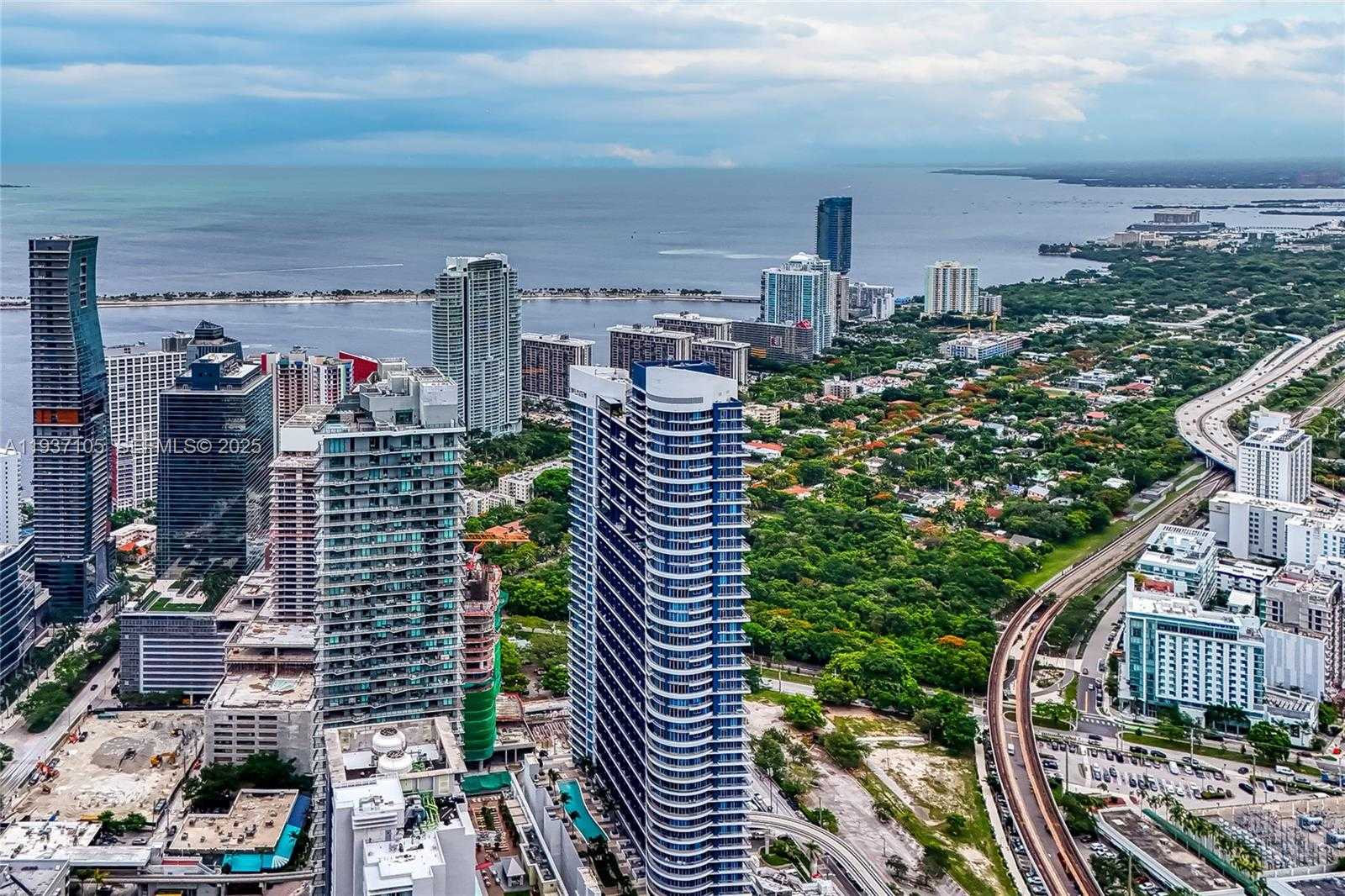 Small Image of 801 SOUTH MIAMI AVE #3704, Miami Number 50