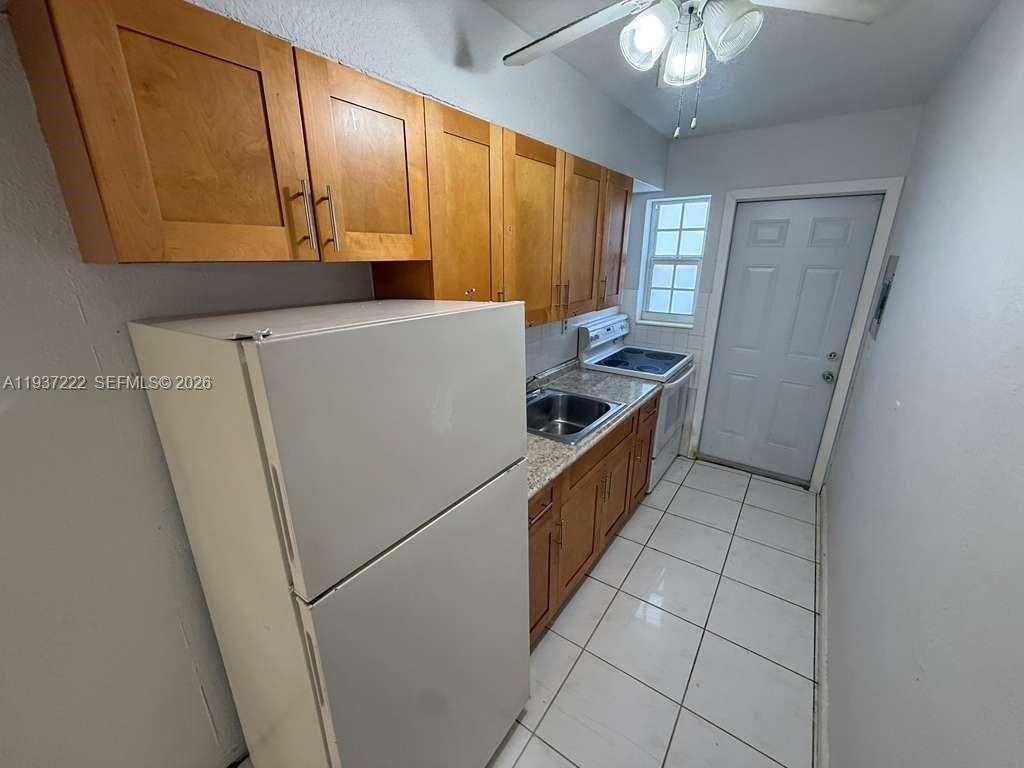 Small Image of 1451 NORTH EAST 170TH ST #210A, North Miami Beach Number 6