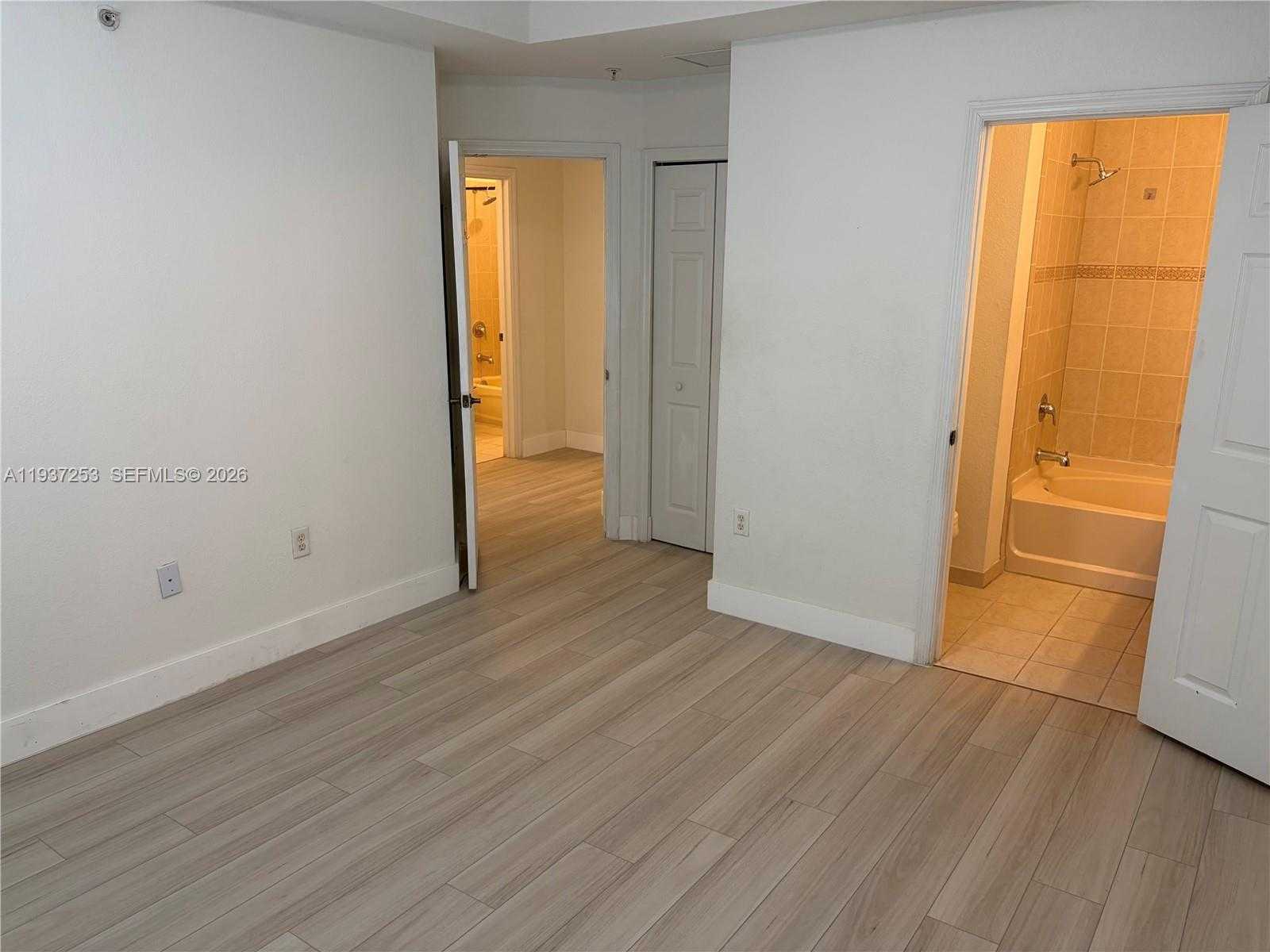 Small Image of 10901 NORTH WEST 83RD ST #205, Doral Number 9