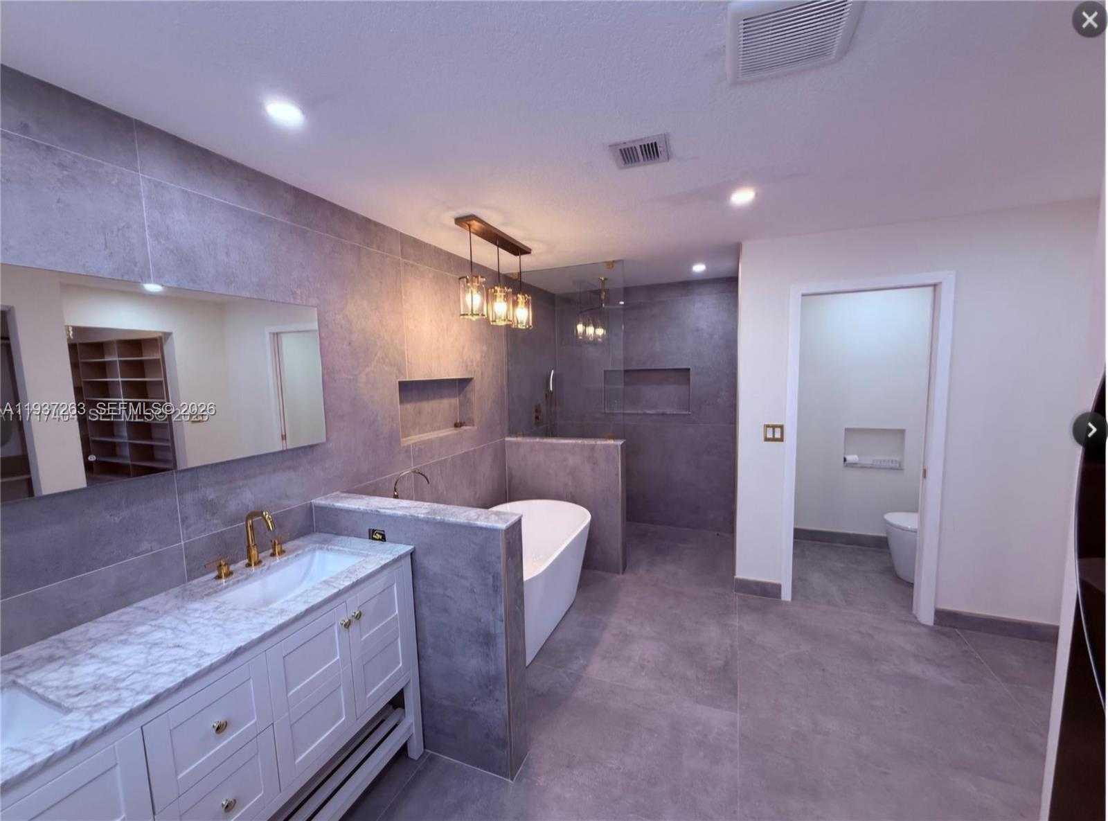 Small Image of 9750 SOUTH WEST 219TH ST, Cutler Bay Number 11