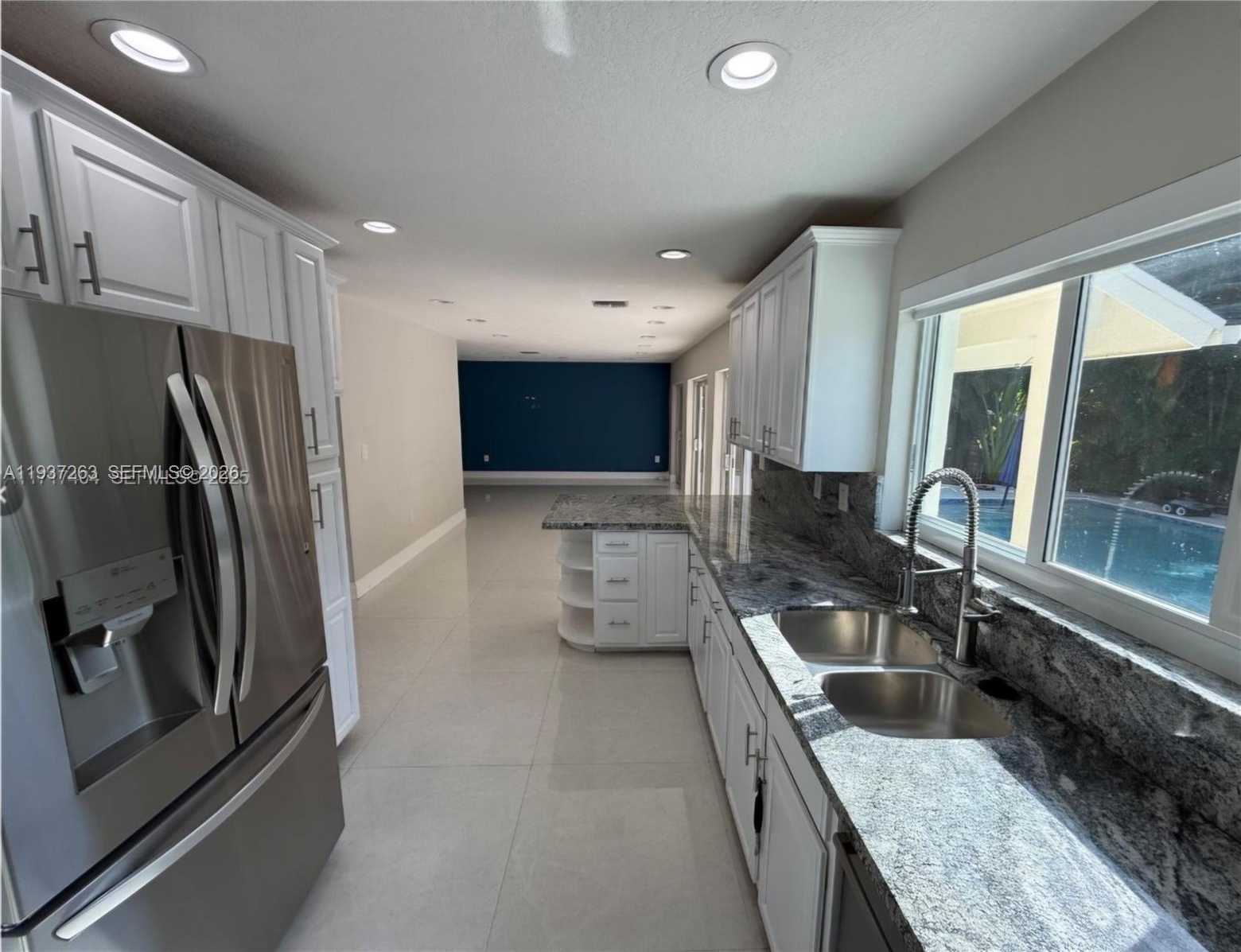 Small Image of 9750 SOUTH WEST 219TH ST, Cutler Bay Number 25