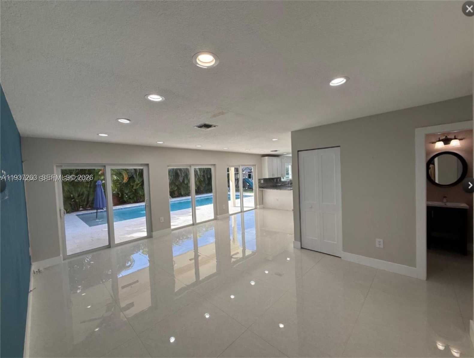 Small Image of 9750 SOUTH WEST 219TH ST, Cutler Bay Number 26