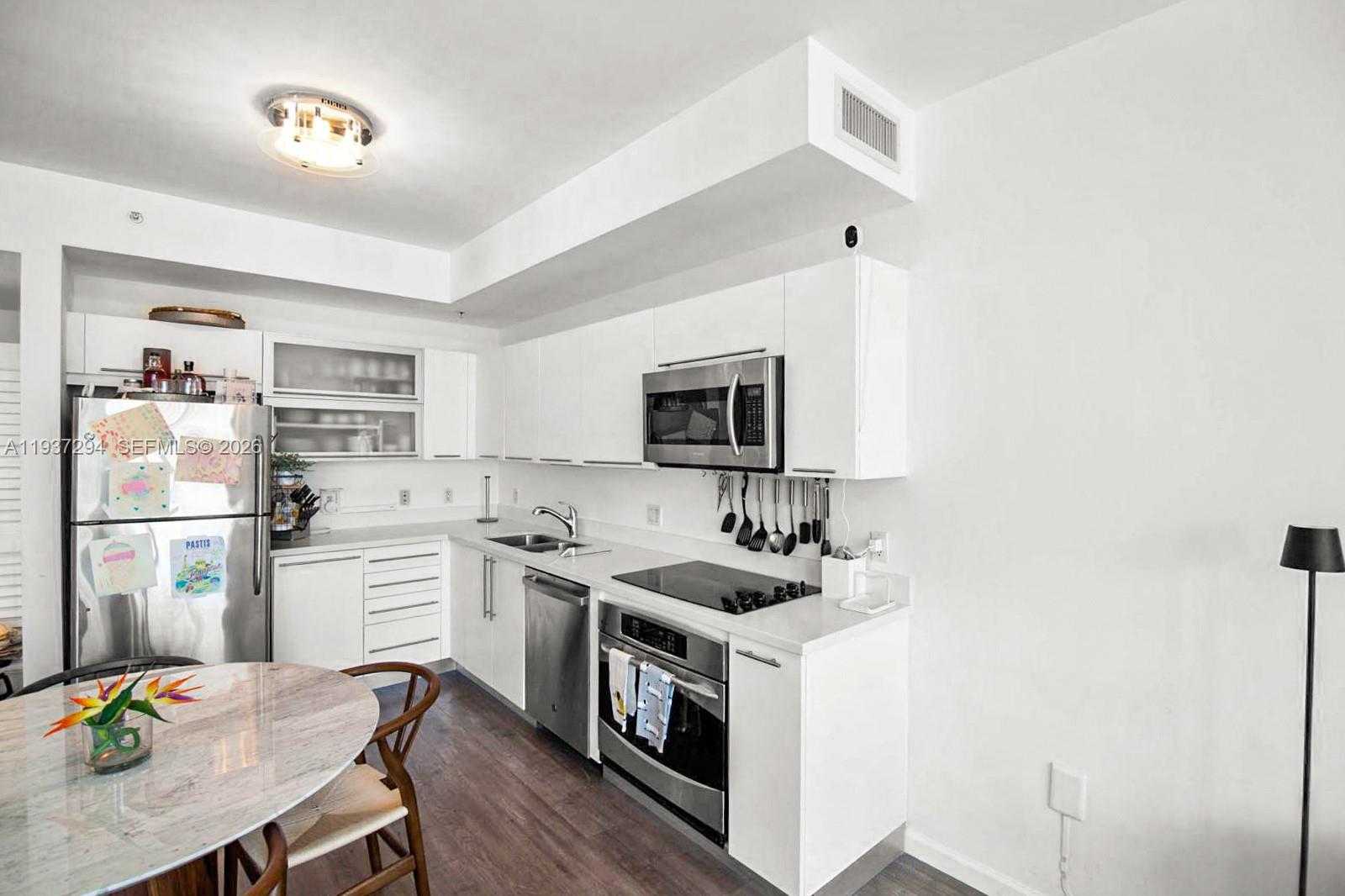 Small Image of 90 SOUTH WEST 3RD ST #2703, Miami Number 3