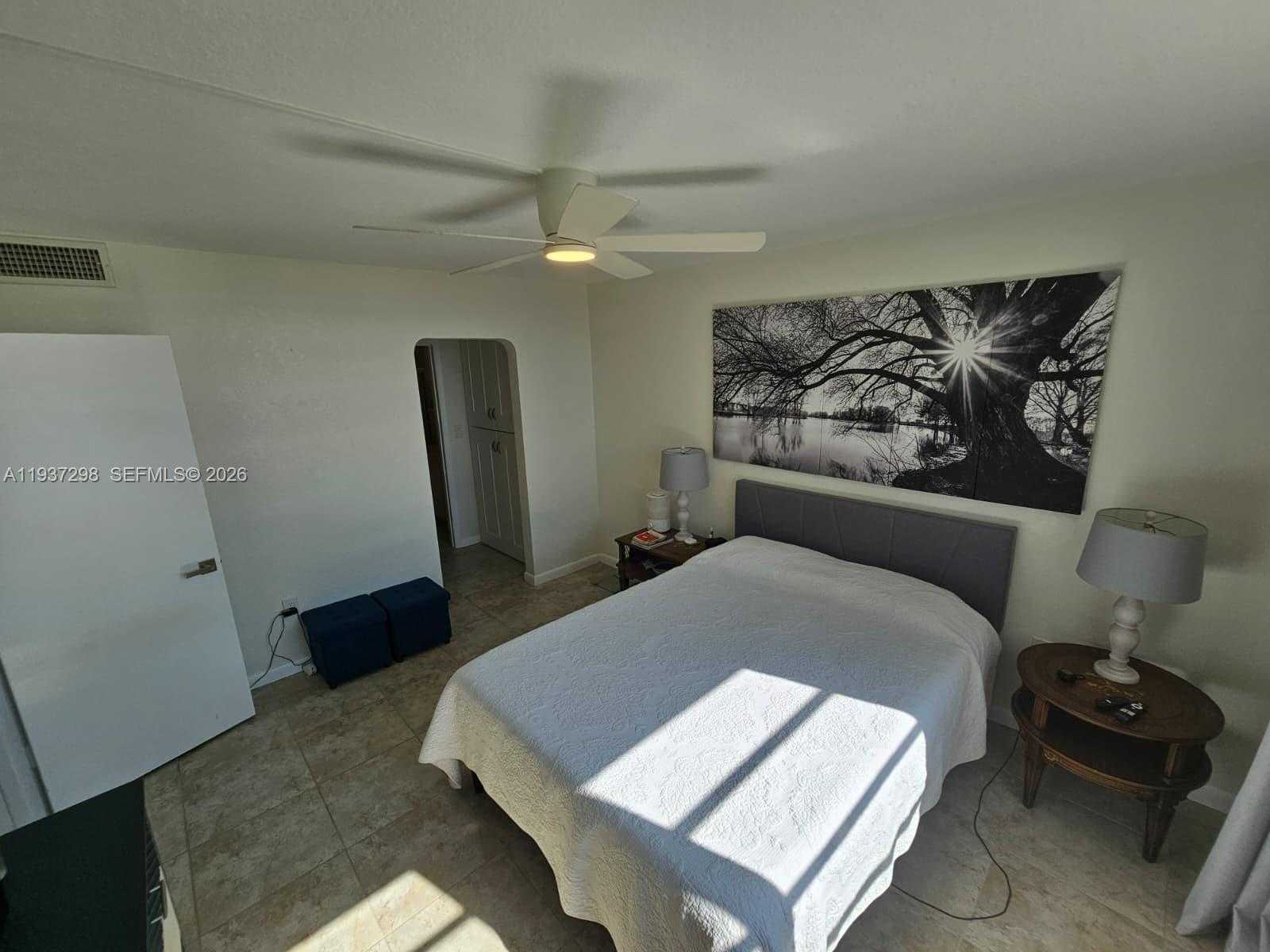 Small Image of 3000 MARCOS DR #P102, Aventura Number 21