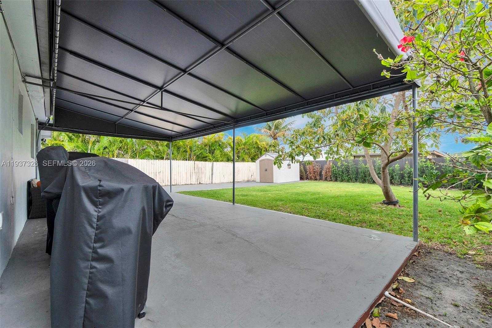 Small Image of 6470 SOUTH WEST 27TH ST, Miami Number 38