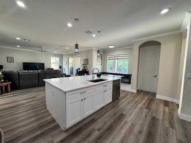 Imagen de Pequeño Objeto