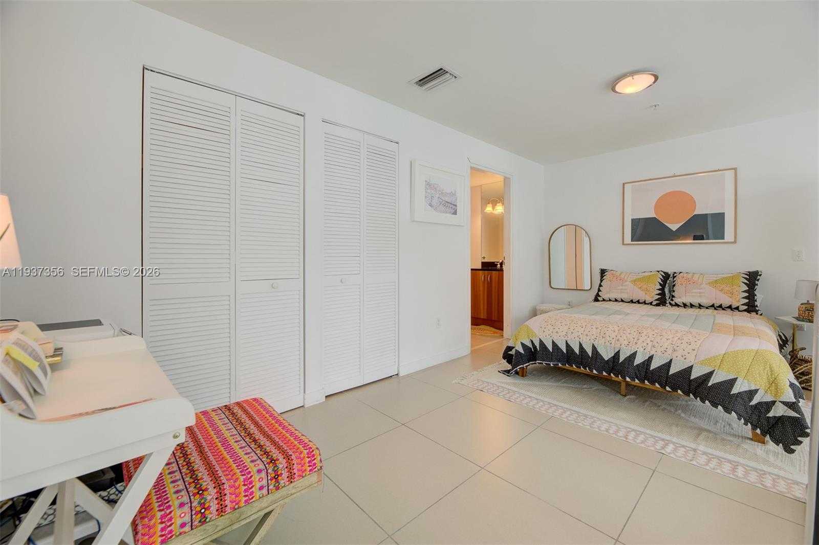 Small Image of 300 SOUTH BISCAYNE BLVD #L-428, Miami Number 18