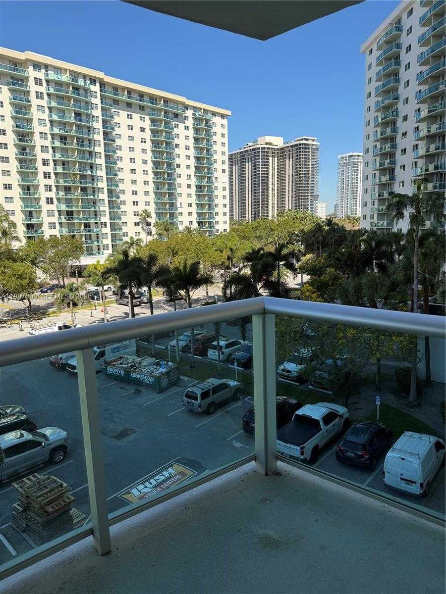 Small Image of 19380 COLLINS AVE #403, Sunny Isles Beach Number 10