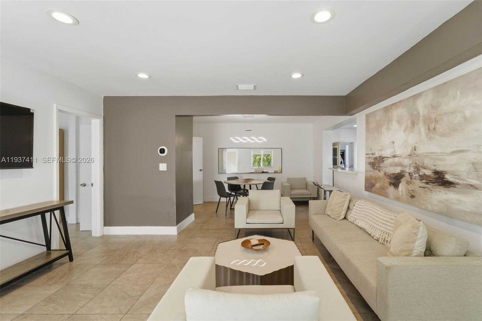 Small Image of 4420 NORTH WEST 3RD AVENUE, Miami Number 3