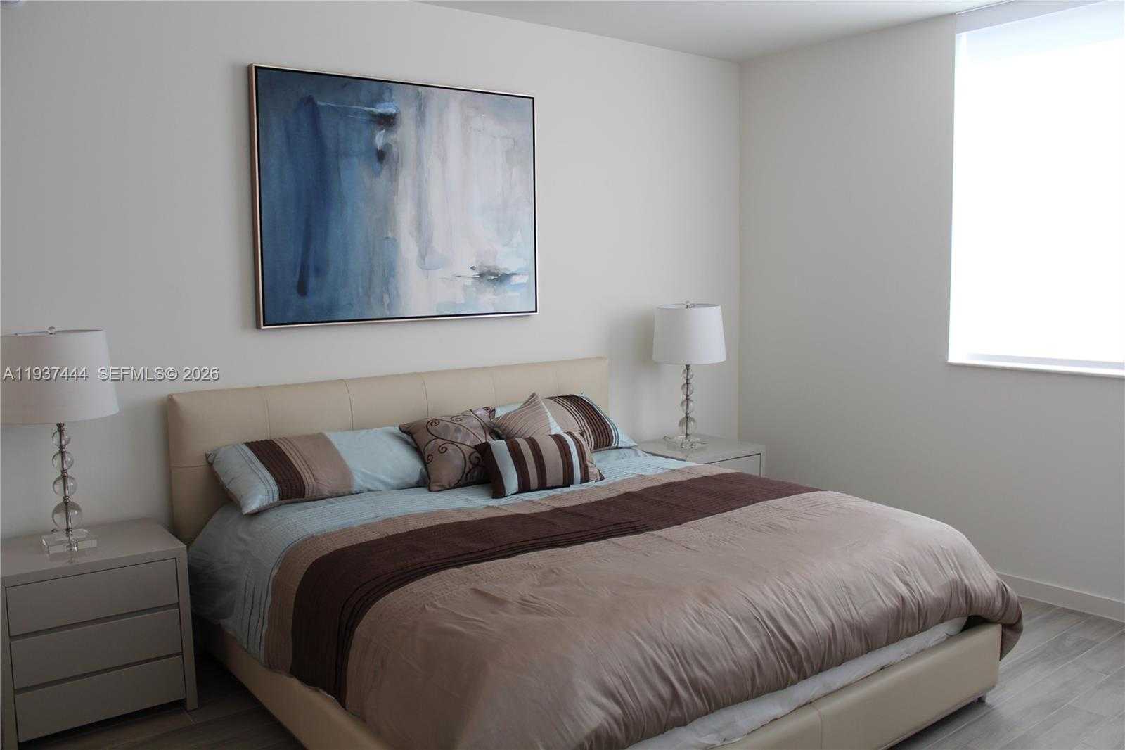 Small Image of 999 SOUTH WEST 1ST AVE #2817, Miami Number 10