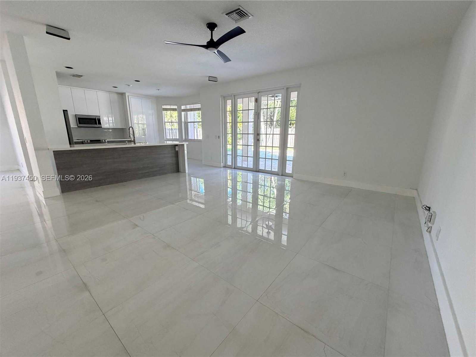 Small Image of 1570 ELM GROVE RD, Weston Number 11