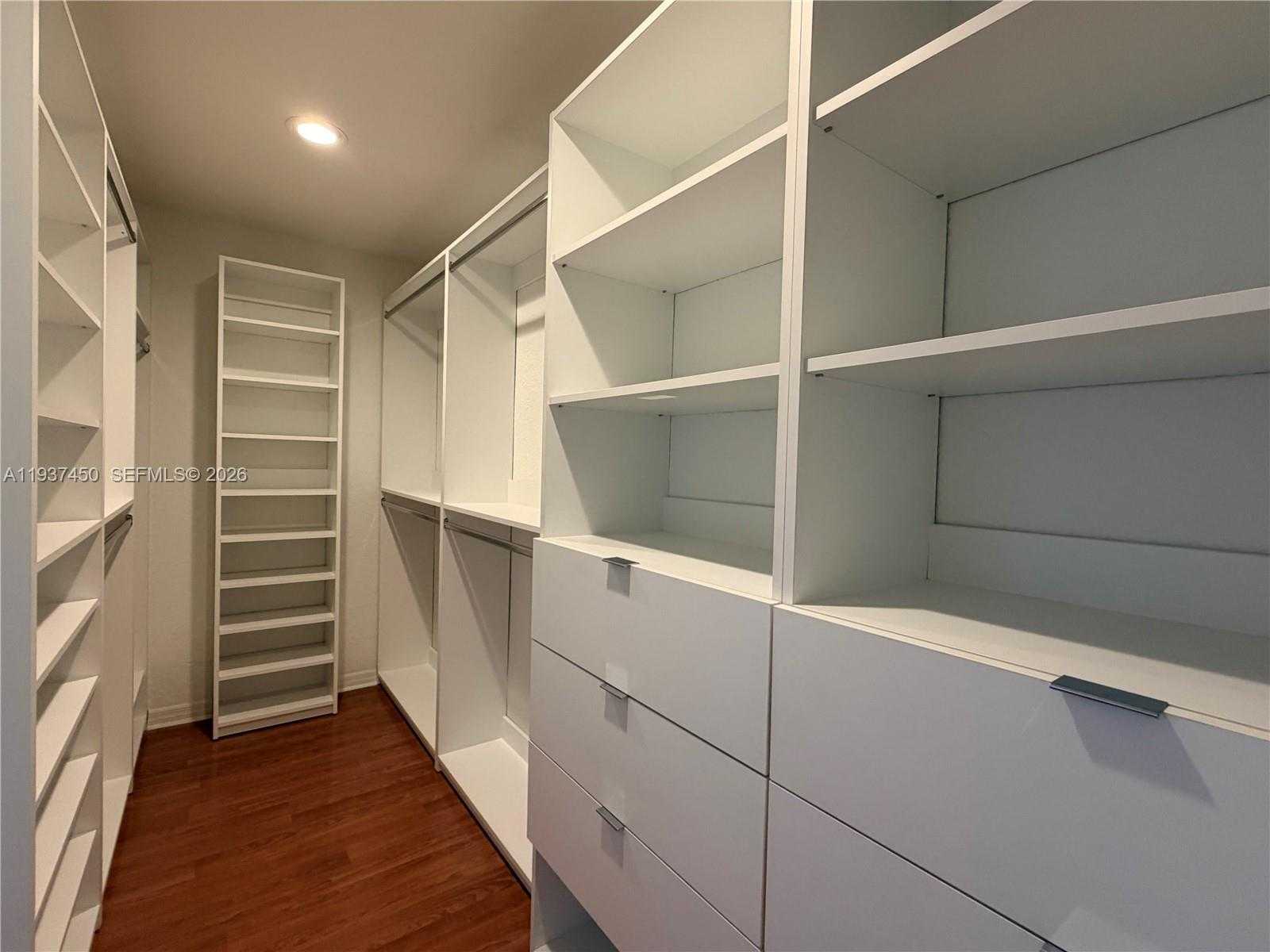 Small Image of 1570 ELM GROVE RD, Weston Number 13