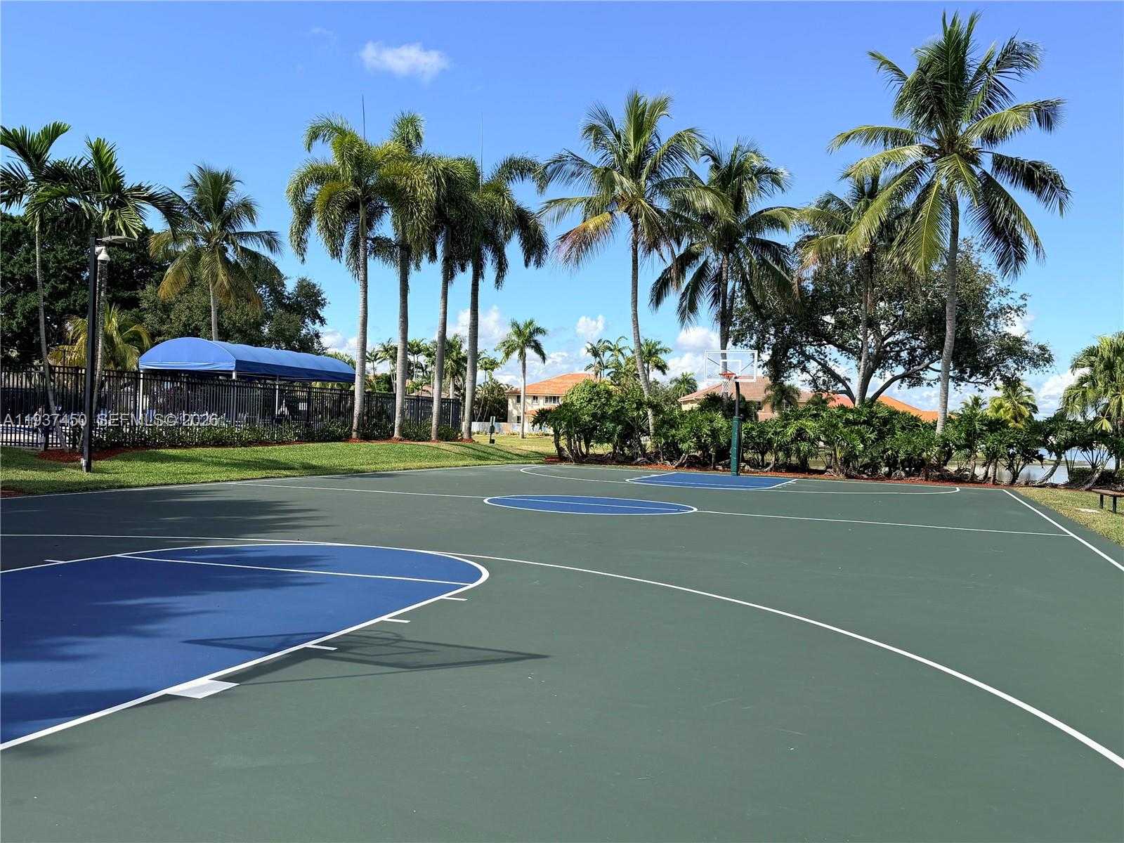 Small Image of 1570 ELM GROVE RD, Weston Number 34