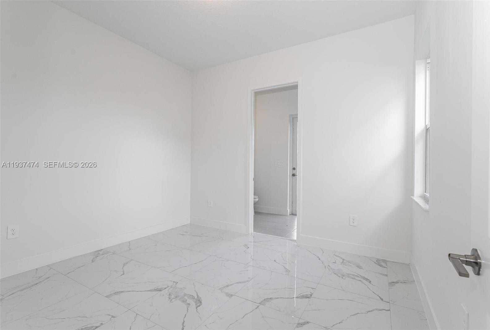 Small Image of 12289 SOUTH WEST 43RD ST, Davie Number 8