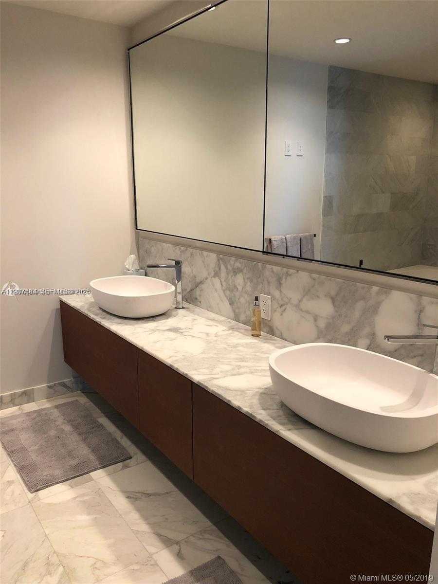 Small Image of 10203 COLLINS AVE #605, Bal Harbour Number 15