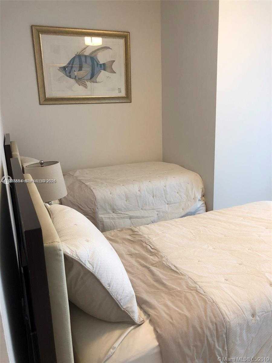 Small Image of 10203 COLLINS AVE #605, Bal Harbour Number 19