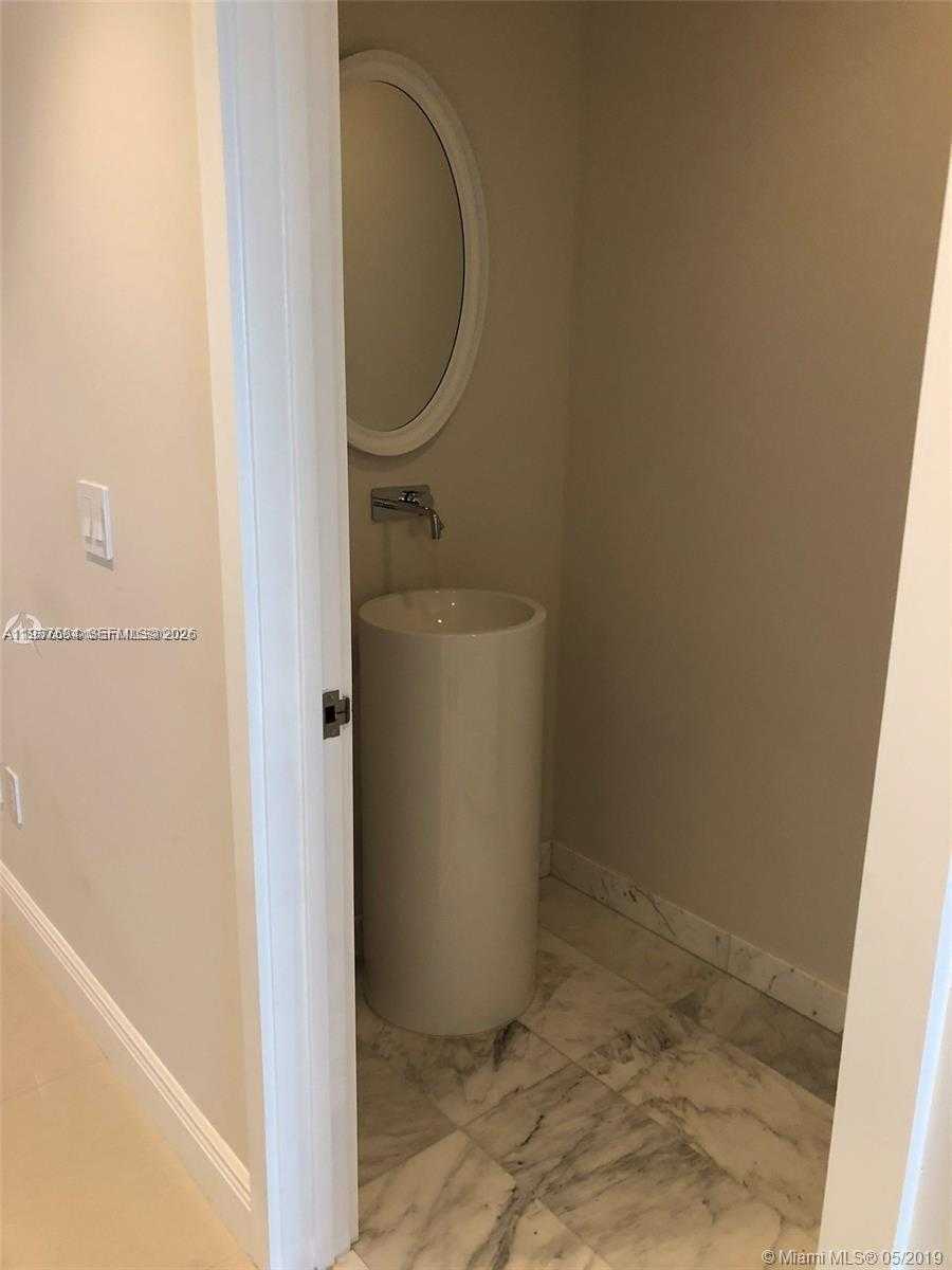 Small Image of 10203 COLLINS AVE #605, Bal Harbour Number 5