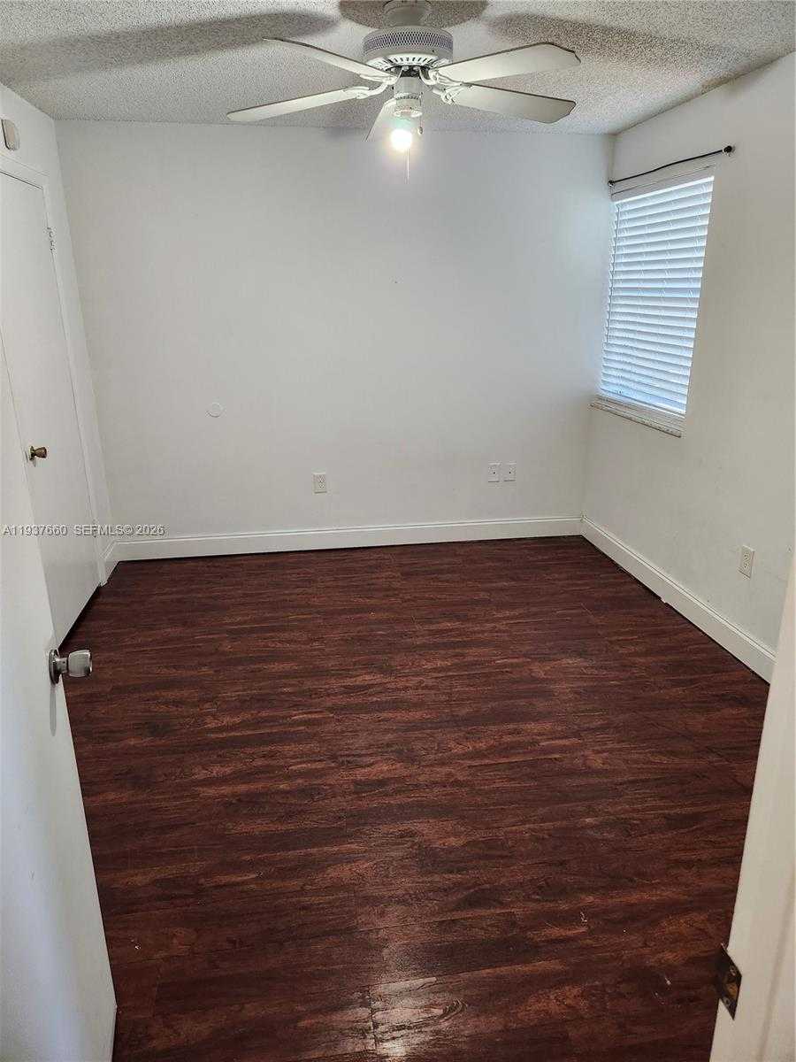 Small Image of 17500 NORTH WEST 67TH CT #P-19, Hialeah Number 3