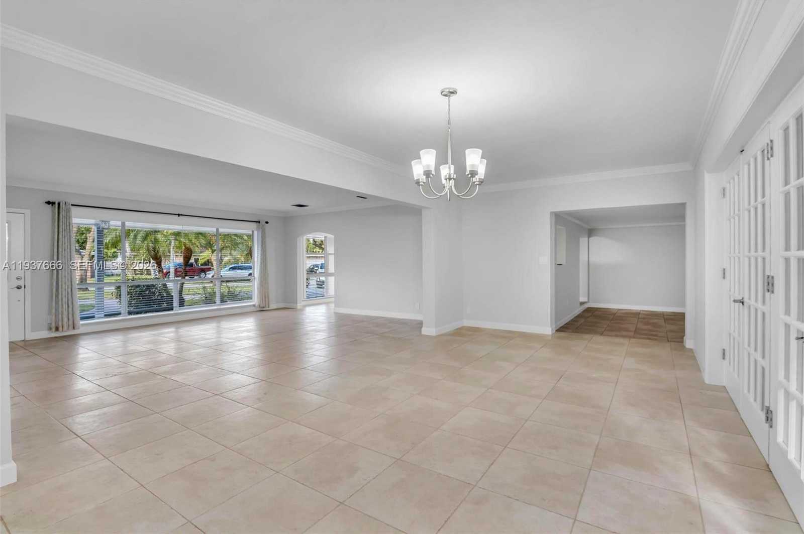 Small Image of 812 HOLLY LN, Plantation Number 14